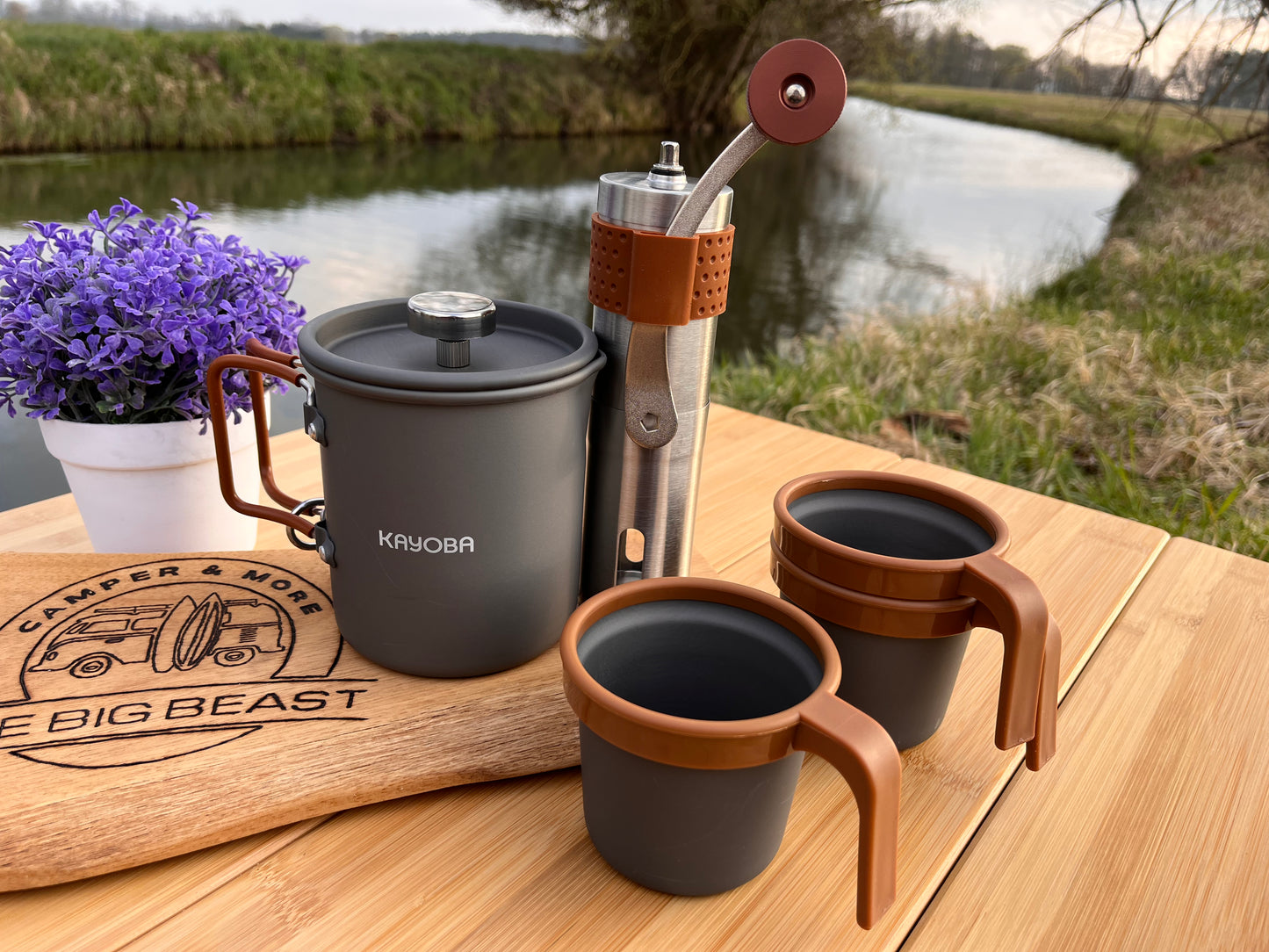 Outdoor Kaffee Set mit French Press, Kaffeemühle, 3 bechern und Tasche